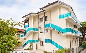 Appartamenti Casa De Lazzari - Piazza Brescia - Adria Holiday Jesolo - Family Apartments